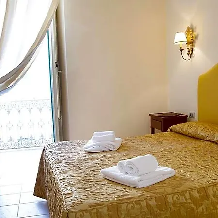 Hotel Lanzillotta 4*