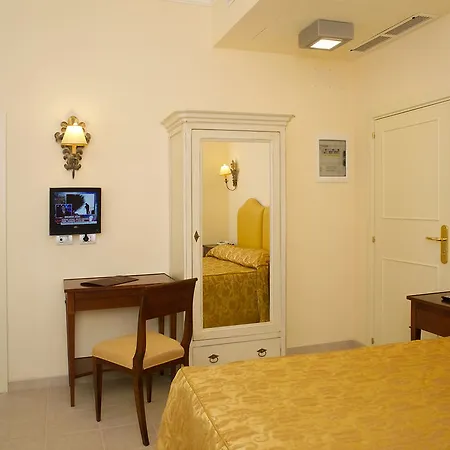 Lanzillotta فندق ألبيروبيللو