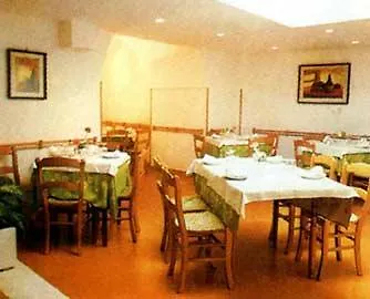 Lanzillotta فندق