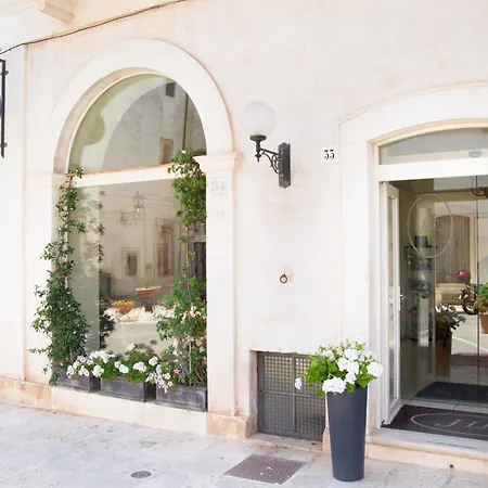 Lanzillotta فندق